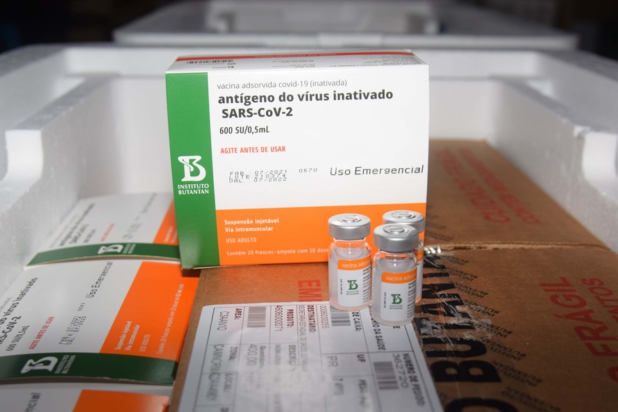 Paraná vai receber lote com mais 366.300 doses da vacina contra a Covid-19. Foto: Américo Antonio/SESA