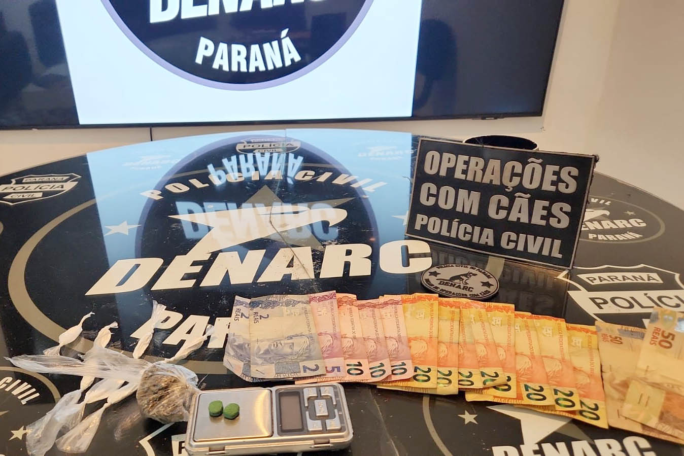 PCPR deflagra operação contra organização envolvida no tráfico de drogas e armas em Londrina Foto: PCPR