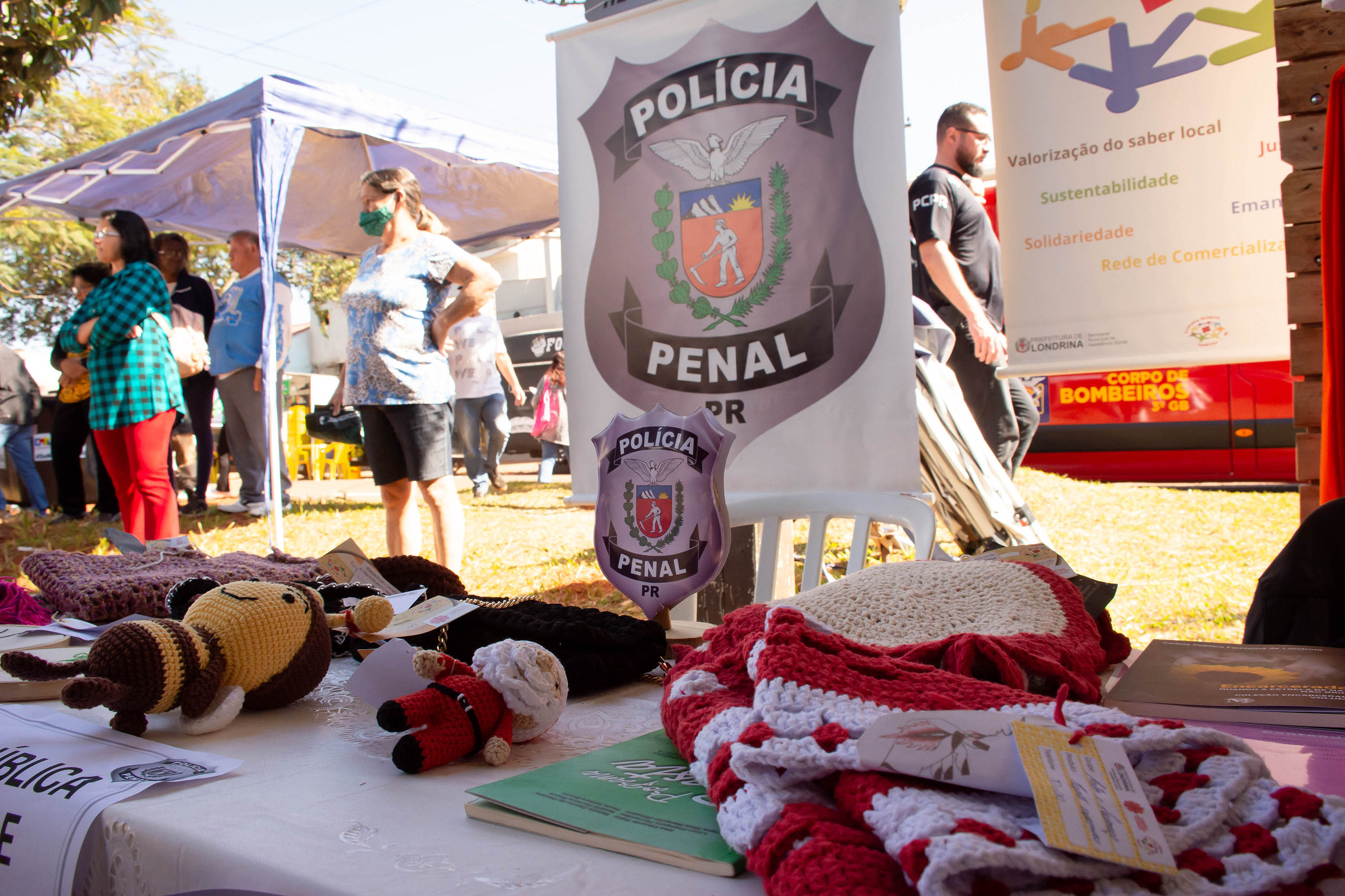 Polícia Penal expõe trabalhos desenvolvidos por apenados de Londrina no programa Paraná em Ação Foto: Polícia Penal do Paraná