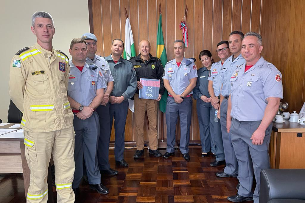 Corpo de Bombeiros do Paraná vira referência para curso de oficiais da PM de São Paulo Foto: CBMPR