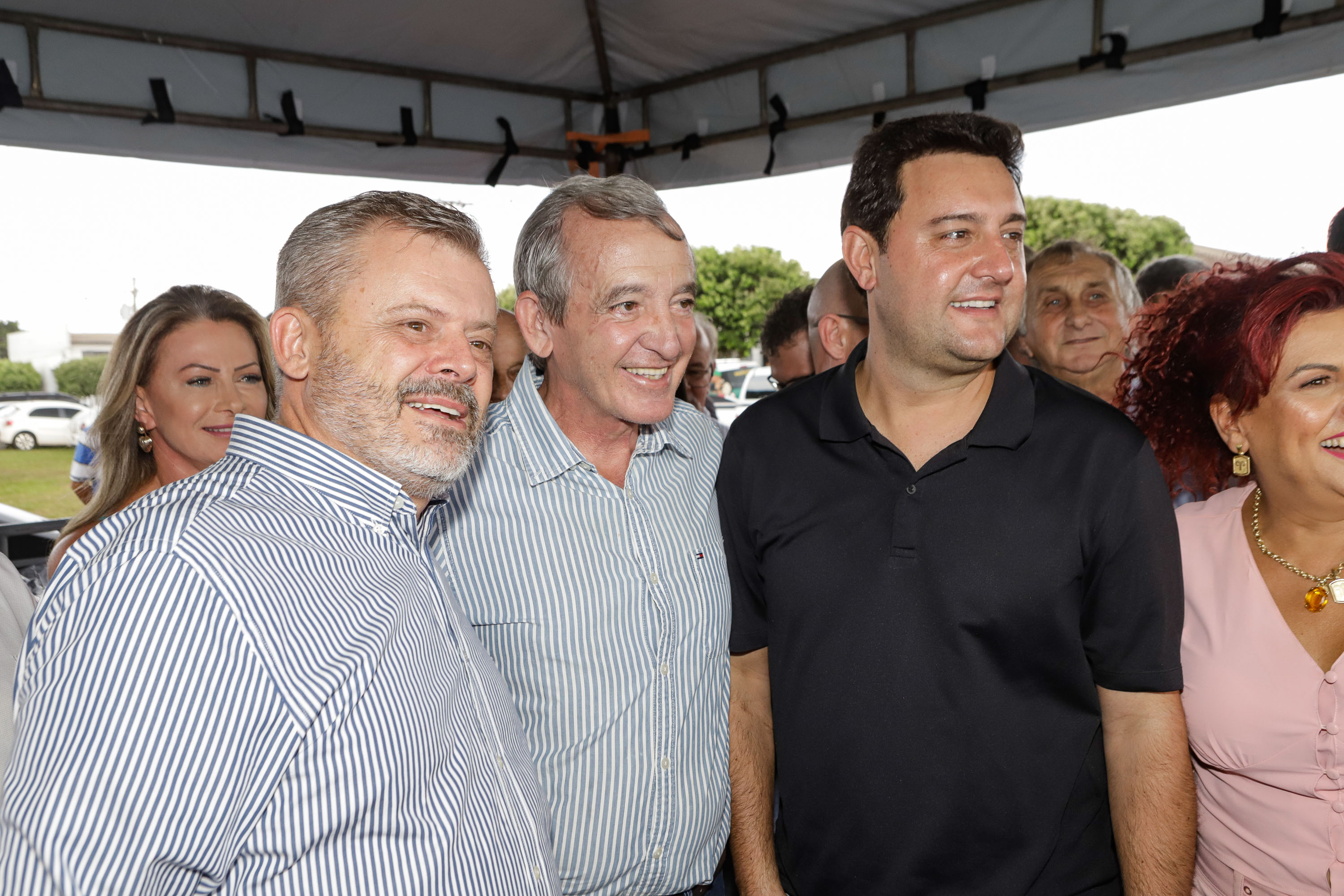 O governador Carlos Massa Ratinho Junior esteve nesta sexta-feira (15) em Mandaguari, no Norte do Paraná, para marcar o início das obras de dois viadutos e de uma trincheira na PR-444. Foto: Roberto D
